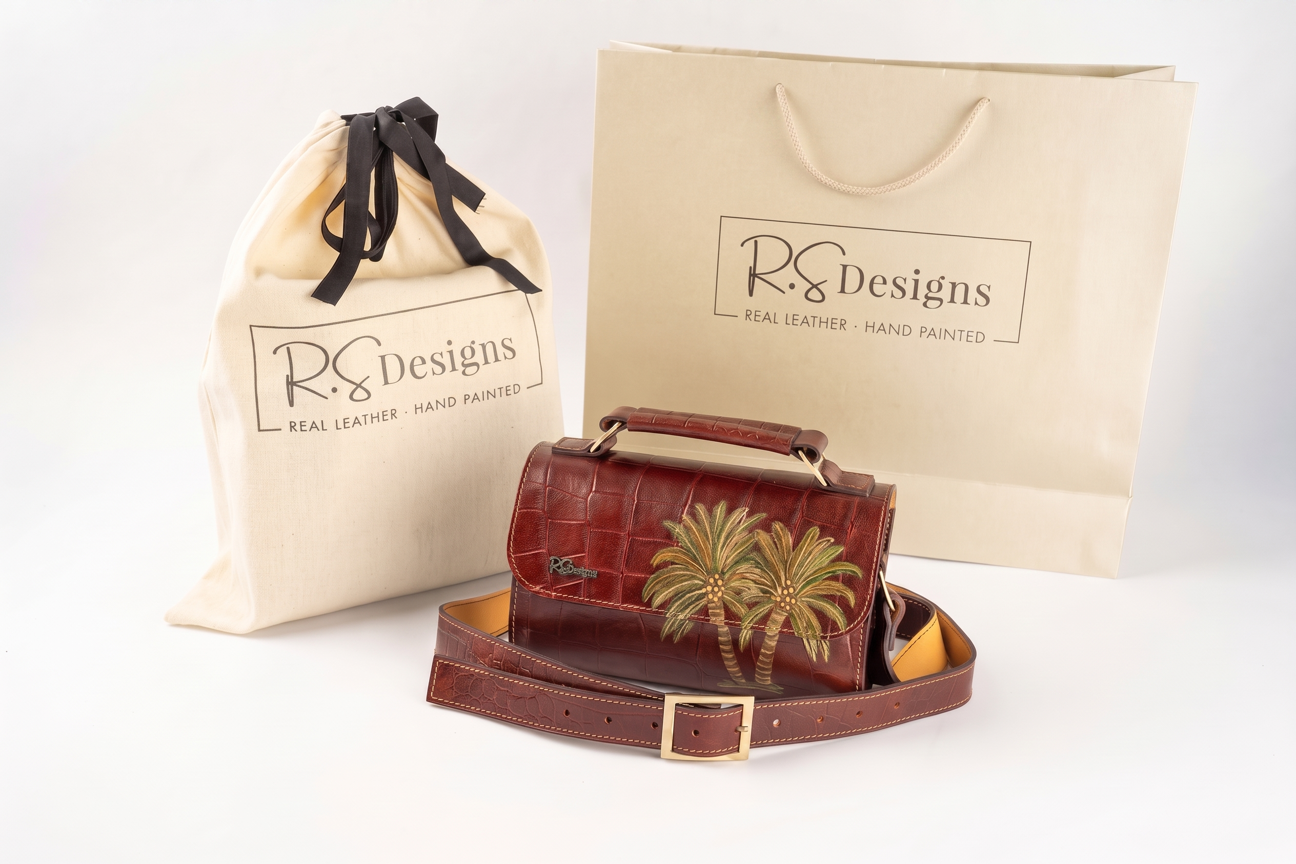 SIGNATURE BAG Brown